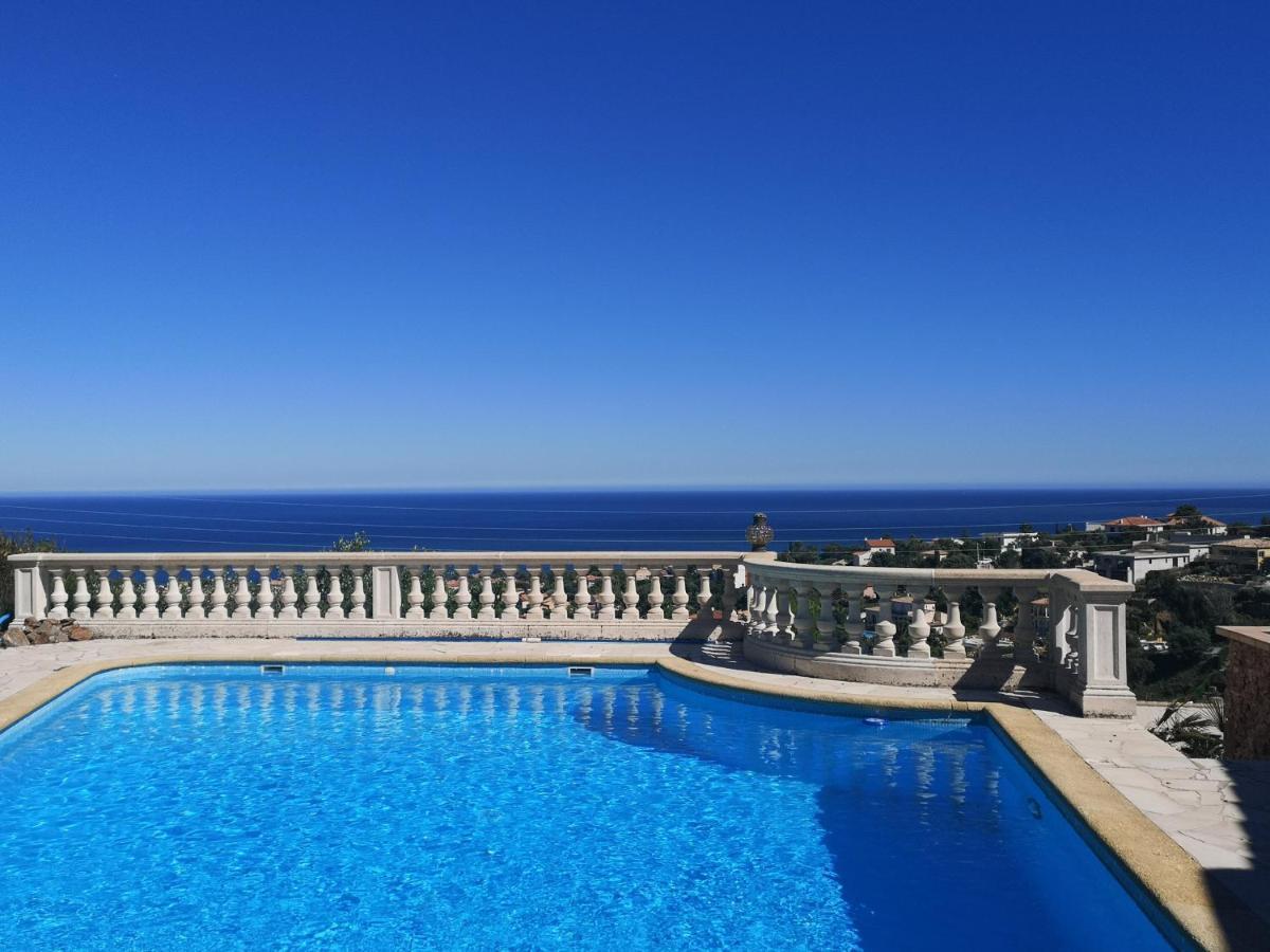 Antinea, A Saint Aygulf, Piscine Privee, Vue Panoramique Hébergement de vacances *