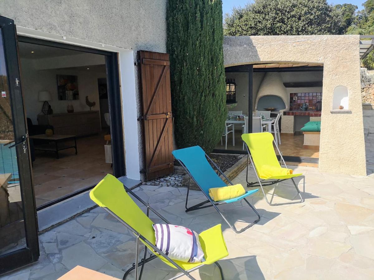 Hébergement de vacances Antinea, A Saint Aygulf, Piscine Privee, Vue Panoramique *