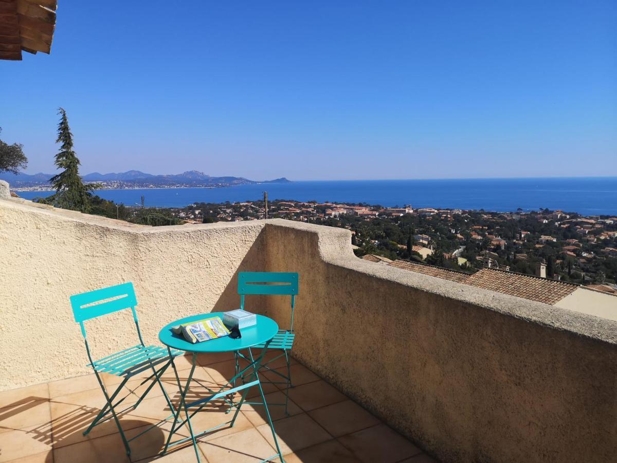 Vakantiehuis Antinea, A Saint Aygulf, Piscine Privee, Vue Panoramique Fréjus
